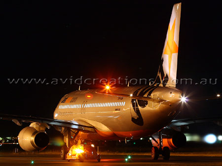 Jetstar By Night